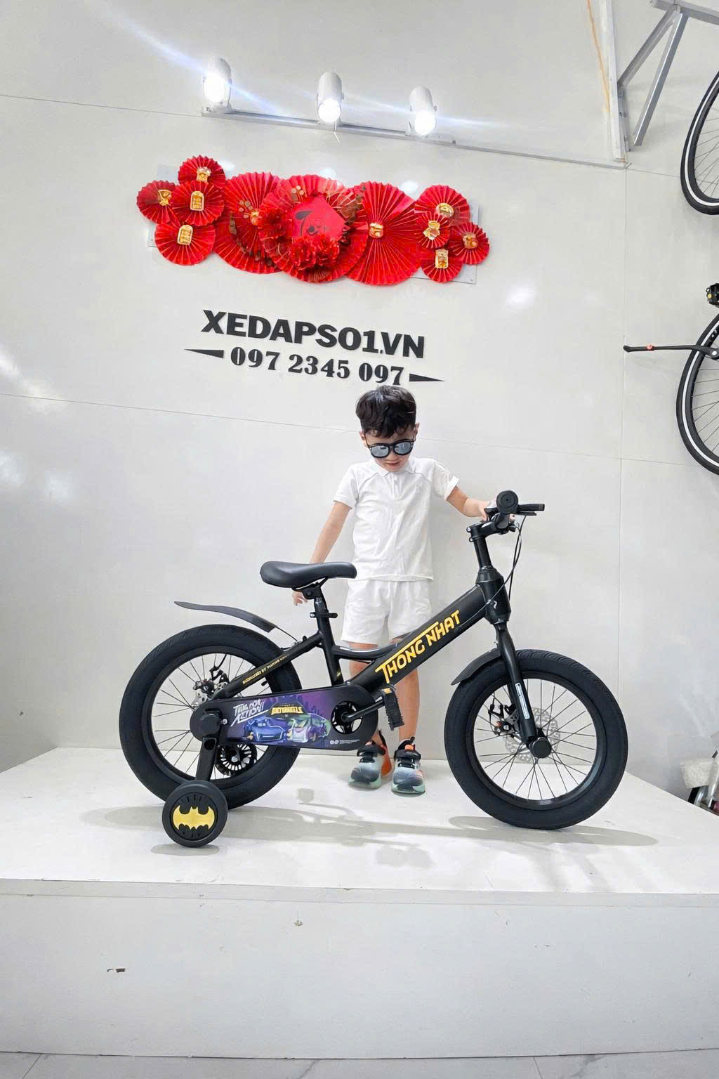 Xe đạp trẻ em Thống Nhất BATWHEELS
